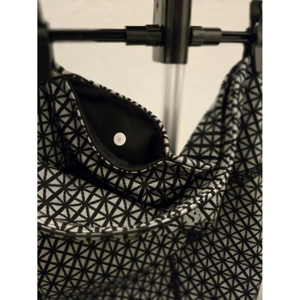 Lululemon Wunder Under Legging Full-On Luon Size 6